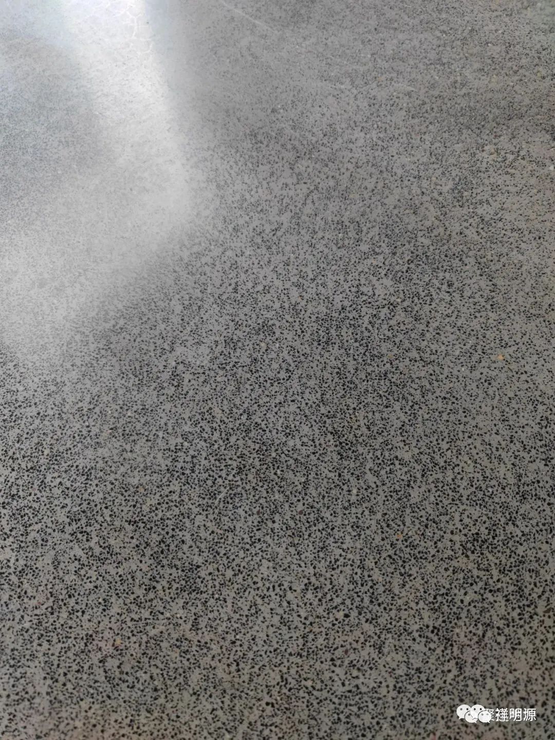 中國(guó)移動(dòng)信息產(chǎn)業(yè)園立邦固化地坪